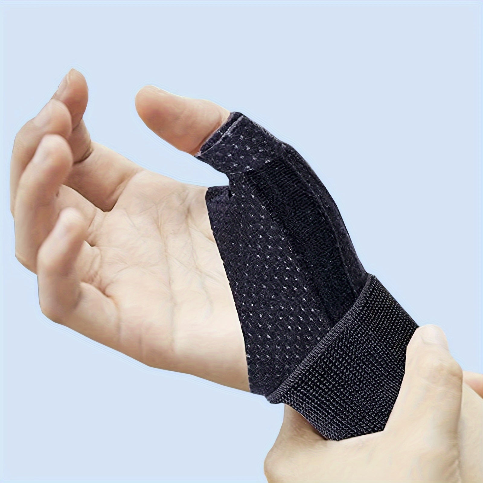 One Piece of a Brand New Thumb And Wrist Support Featuring a Built-In Splint, Adjustable And Breathable Strap, Suitable for Both Left And Right Hands, Unisex, an Ideal Gift for Birthdays And Holidays